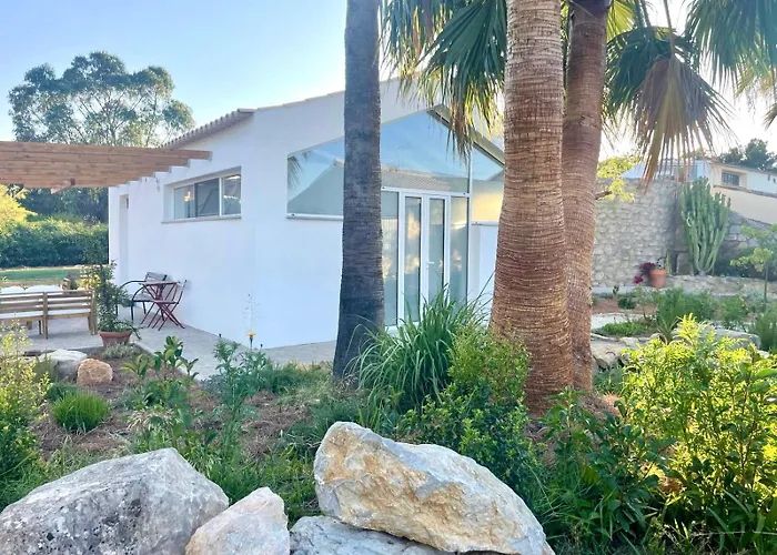 Brand New At Yoga Farm With Natural Swimming Pool Near Beach